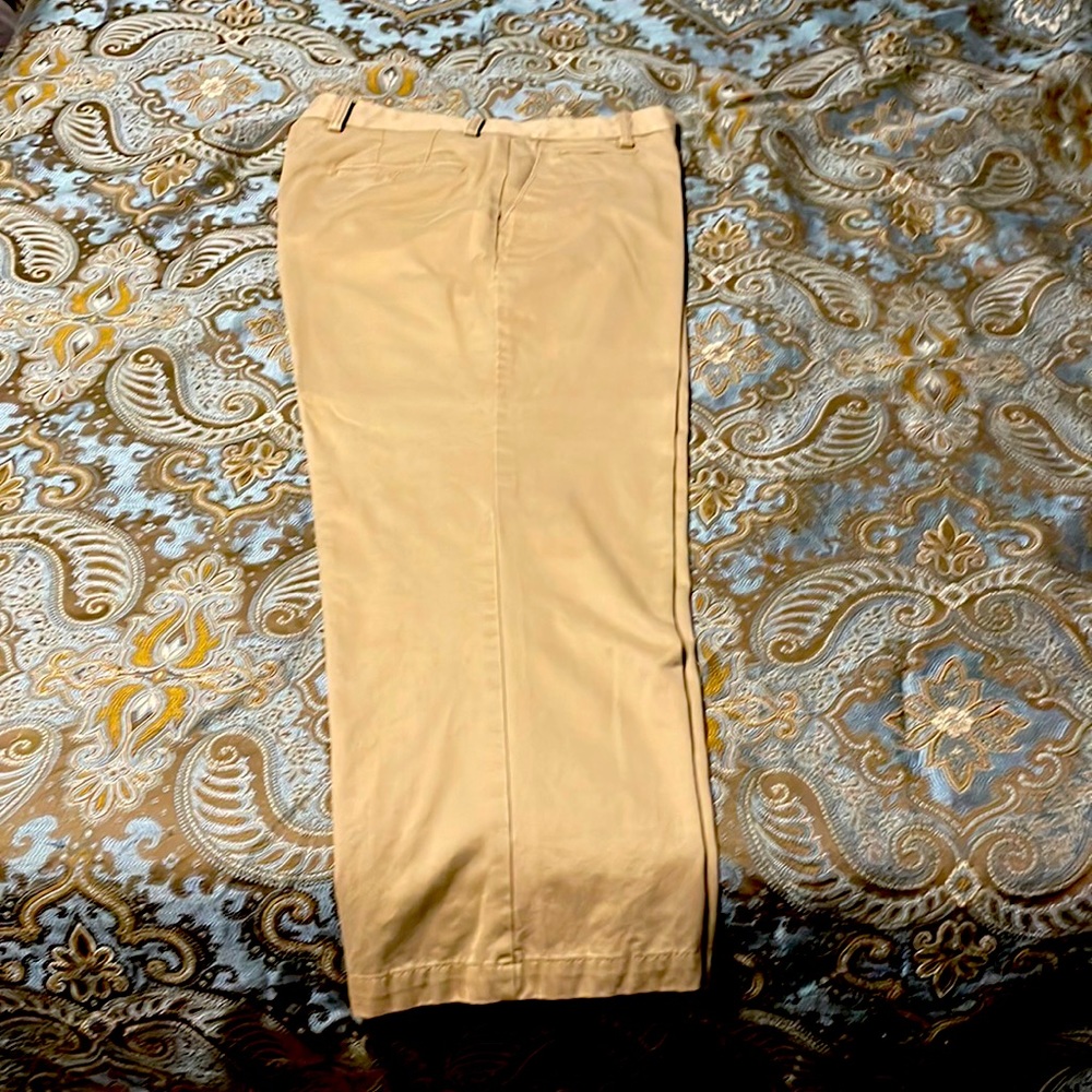 Dockers: 36W 30L, Khaki, Relaxed Fit, Like new, no stains or blemishes